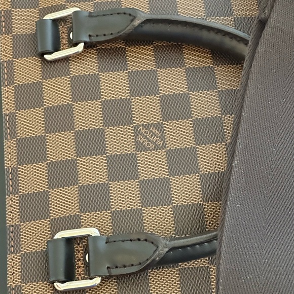 Louis Vuitton large bag / crossbody or hand bag - Picture 5 of 14